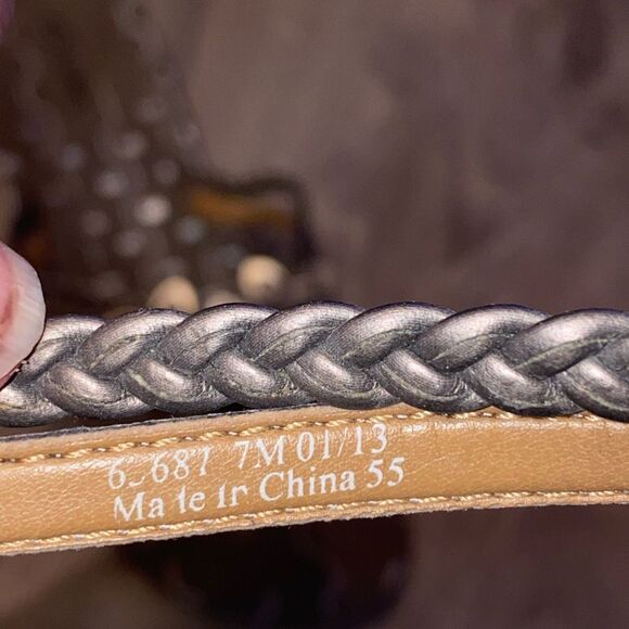 CLARKS Collection Women’s Leather Braided Sandal - sz 7 - Picture 4 of 6